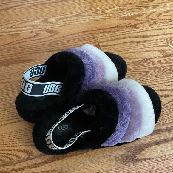 FLUFF YEAH UGG slides💜💟🖤 - Picture 5 of 6
